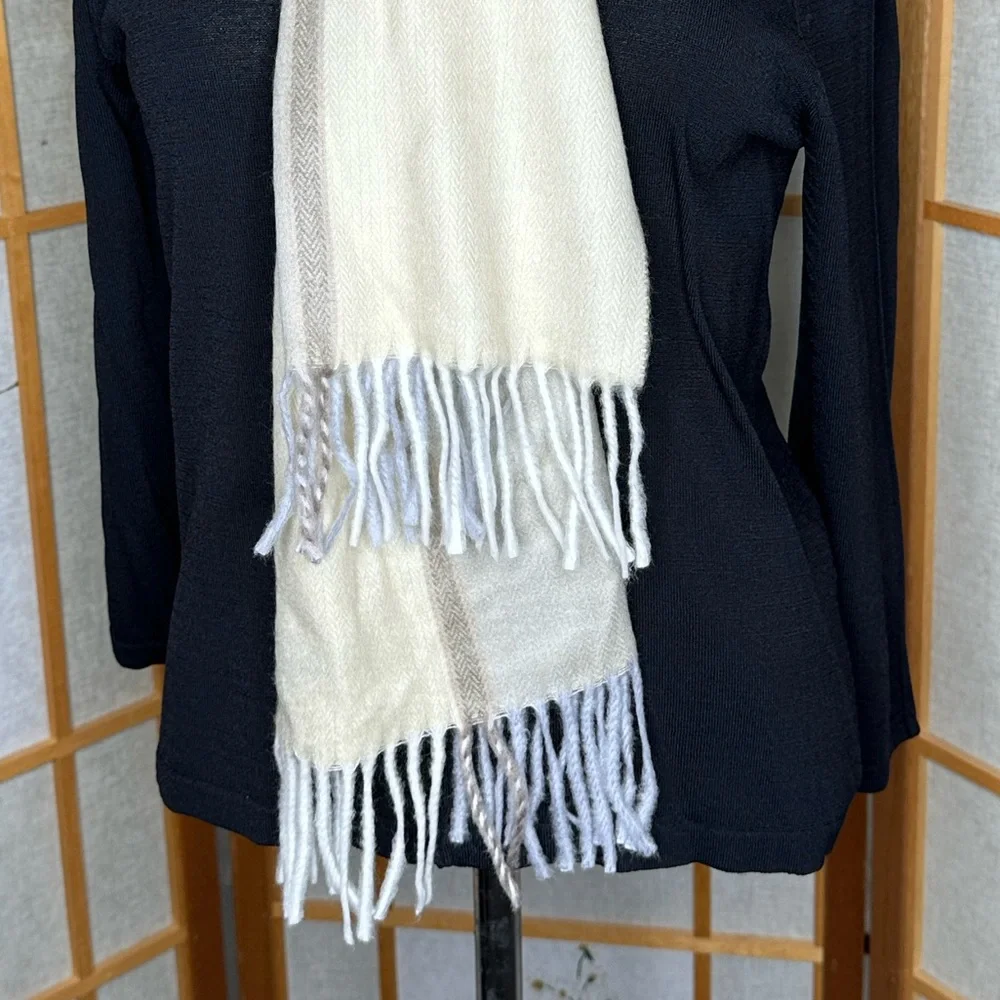 Weavers Workshop wool Plaid scarf in pastel colors. made in Japan